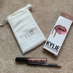 Kylie lip kit color maliboo